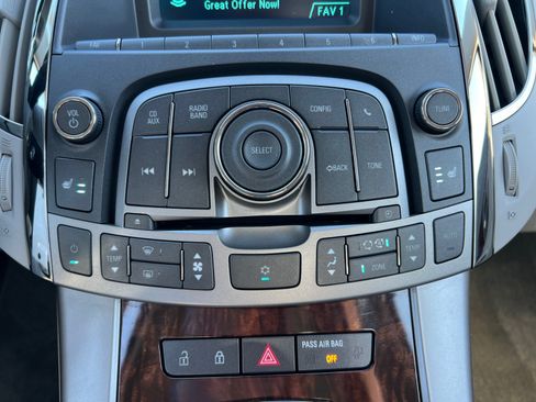 Used 2011 Buick LaCrosse CXL FWD image 15