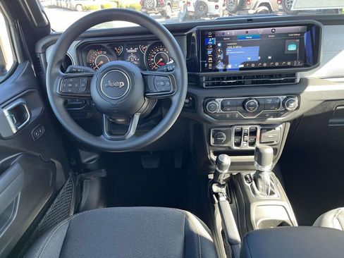 New 2026 Jeep Gladiator Sport image 10