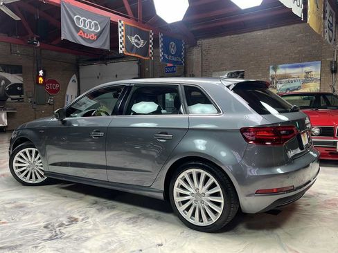 Used 2016 Audi A3 e-tron Premium Plus w/ Premium Plus Package FWD image 5