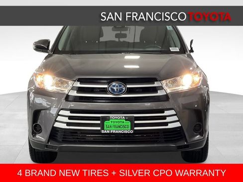 Certified 2017 Toyota Highlander LE image 8