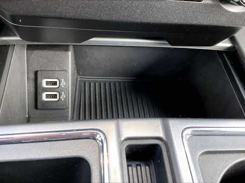 Used 2018 Ford F150 XLT w/ Equipment Group 302A Luxury AWD/4WD image 31