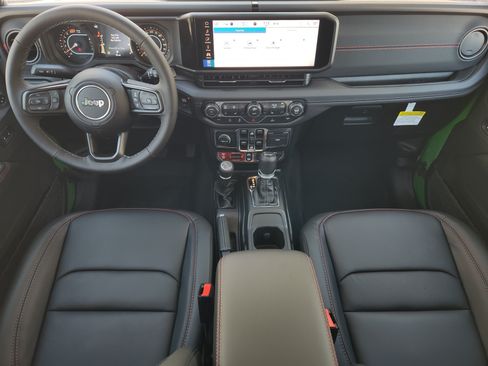 New 2026 Jeep Wrangler Unlimited Rubicon AWD/4WD image 20
