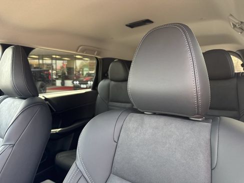 New 2026 Mitsubishi Outlander LE FWD image 18