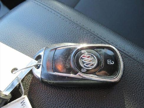 Used 2021 Buick Encore GX Preferred FWD image 25