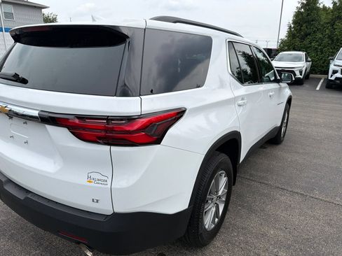 Used 2023 Chevrolet Traverse LT FWD image 5