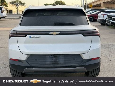 Used 2024 Chevrolet Equinox EV LT FWD image 5