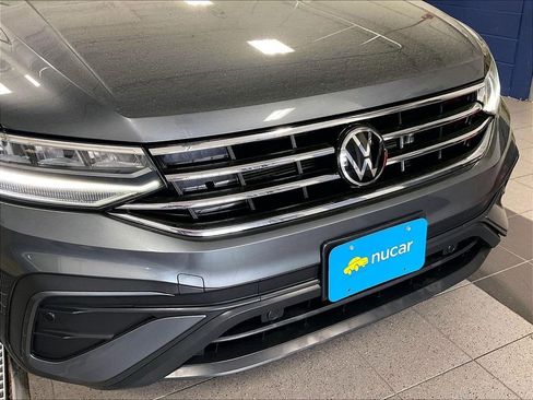 Certified 2023 Volkswagen Tiguan SE AWD/4WD image 31