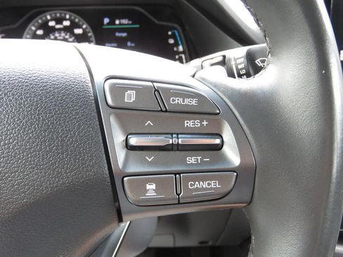 Used 2021 Hyundai Ioniq SE FWD image 21