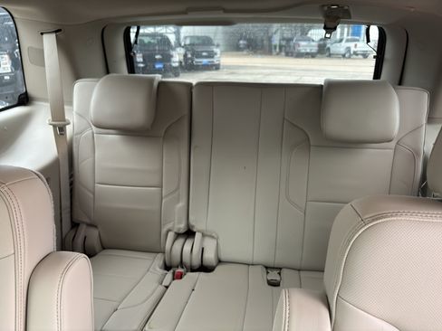 Used 2016 GMC Yukon Denali w/ Open Road Package AWD/4WD image 12
