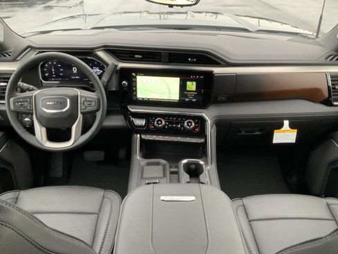 New 2026 GMC Sierra 2500 Denali w/ Denali Reserve Package image 60