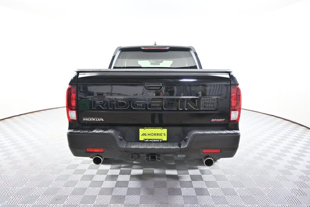 Used 2025 Honda Ridgeline Sport image 5