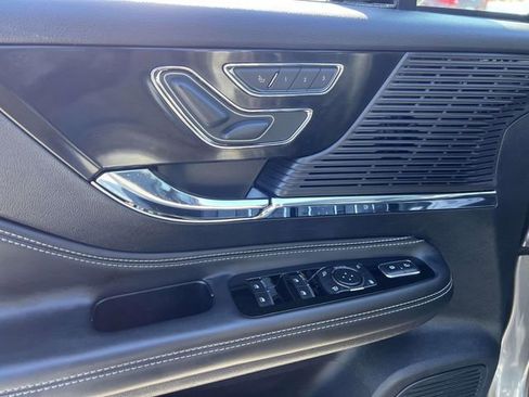 Certified 2022 Lincoln Corsair AWD w/ Premium Package image 19