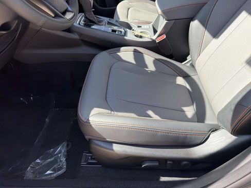 New 2026 Subaru Crosstrek 2.5i Limited w/ Crosstrek Mirror Package AWD/4WD image 18