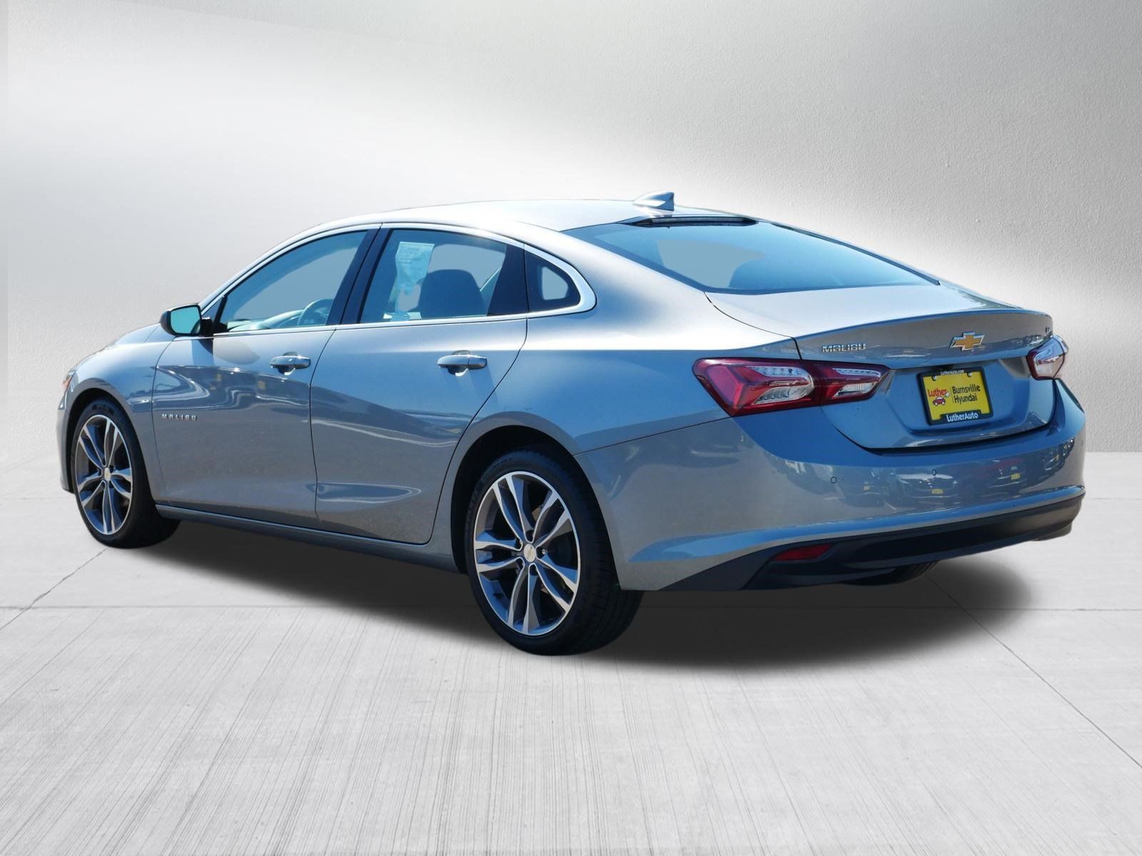 Used 2024 Chevrolet Malibu LT FWD image 5