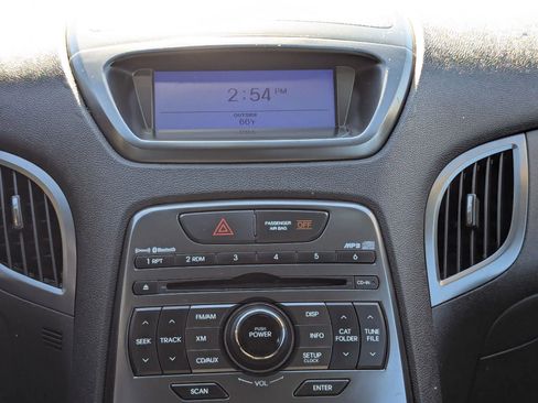 Used 2012 Hyundai Genesis 2.0T RWD image 19