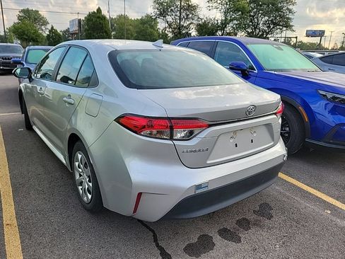 Used 2024 Toyota Corolla LE FWD image 4