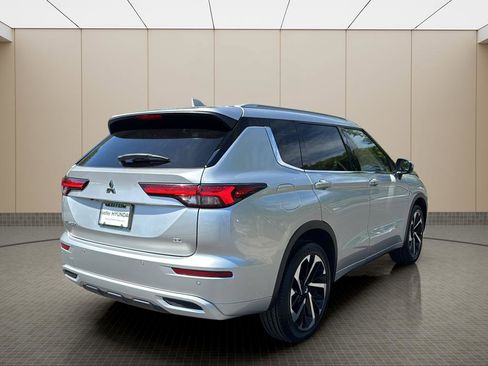 Used 2022 Mitsubishi Outlander SEL FWD image 5