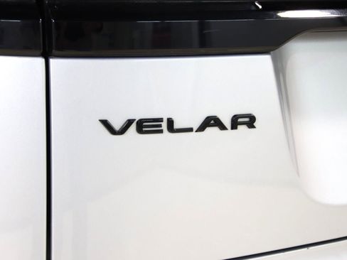 Used 2025 Land Rover Range Rover Velar Dynamic SE AWD/4WD image 13