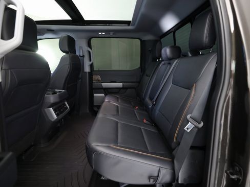 Used 2025 Ford F450 Lariat w/ Lariat Ultimate Package image 13