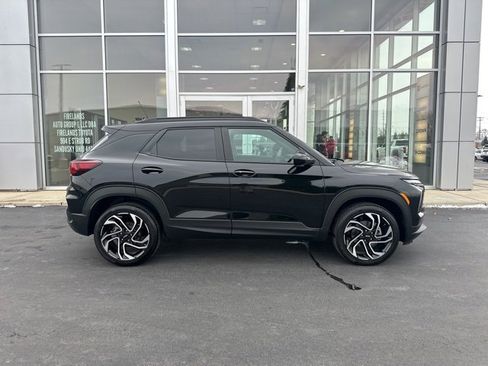 Used 2024 Chevrolet TrailBlazer RS w/ Convenience Package image 13