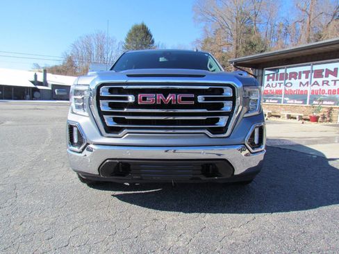 Used 2019 GMC Sierra 1500 SLT w/ SLT Premium Plus Package AWD/4WD image 2