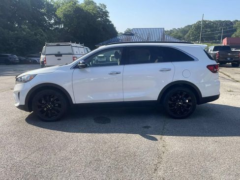 Used 2020 Kia Sorento S FWD image 8