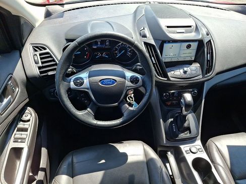Used 2016 Ford Escape SE w/ SE Leather Comfort Package AWD/4WD image 2