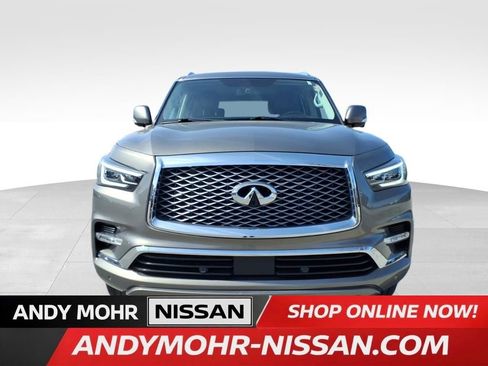 Used 2018 INFINITI QX80 Base w/ All Season Package image 3