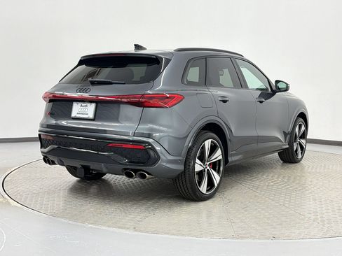 New 2026 Audi SQ5 Premium Plus image 9