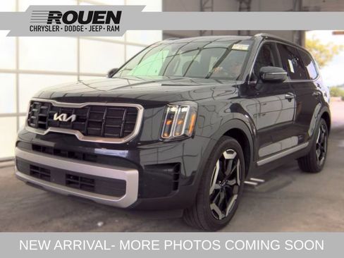 Used 2025 Kia Telluride S AWD/4WD image 1