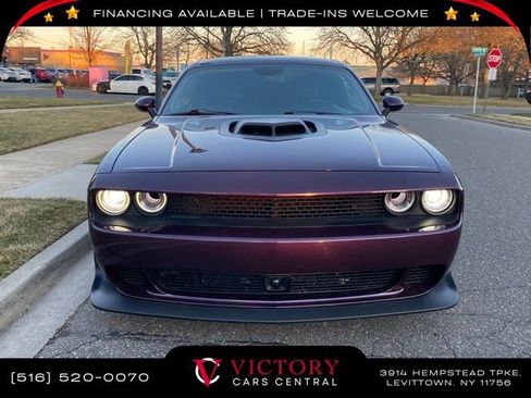 Used 2022 Dodge Challenger R/T Scat Pack image 2