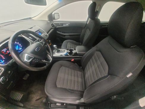Used 2015 Ford Edge SEL image 17