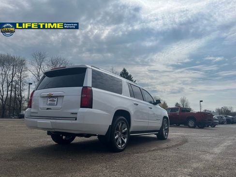 Used 2018 Chevrolet Suburban Premier image 7