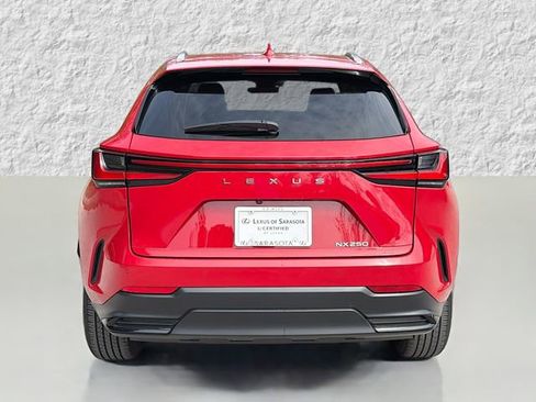 Used 2025 Lexus NX 250 NX 250 Premium w/ Towing Package (2000 Lbs) image 4
