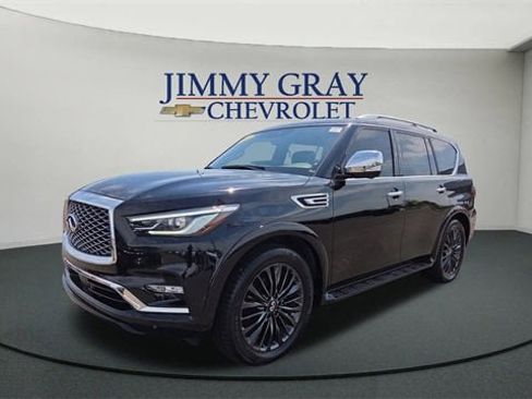 Used 2023 INFINITI QX80 Sensory w/ All-Season Package image 7