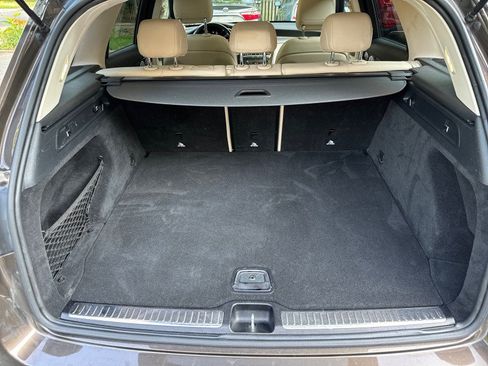 Used 2017 Mercedes-Benz GLC 300 4MATIC image 35
