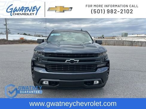 Used 2022 Chevrolet Silverado 1500 RST w/ LPO, Blackout Package image 2