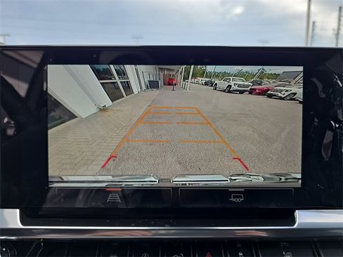 New 2026 GMC Sierra 1500 Elevation w/ LPO, Elevation Black Package image 21