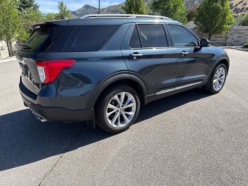 Certified 2023 Ford Explorer Platinum w/ Technology Package AWD/4WD image 11