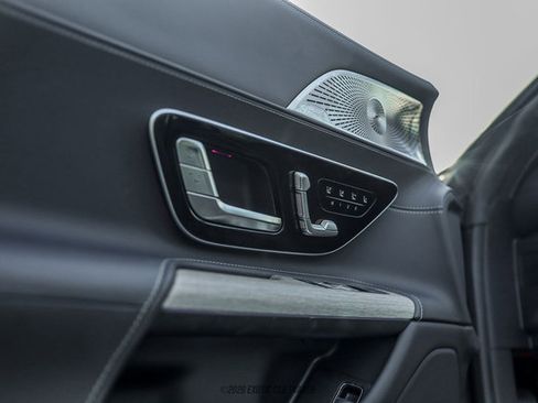 Used 2025 Mercedes-Benz SL 55 AMG 4MATIC image 63