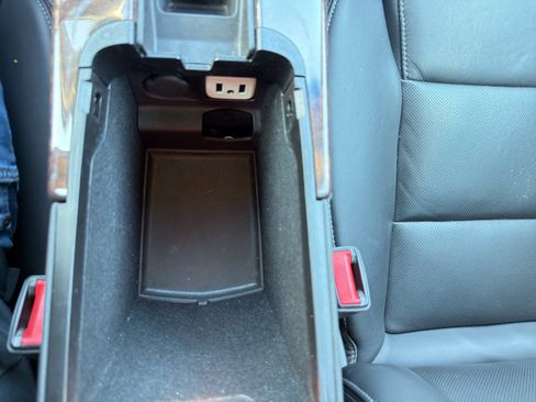 Used 2016 Cadillac XTS Luxury w/ Driver Awareness Package FWD image 38
