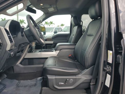 Used 2019 Ford F350 Lariat w/ Lariat Value Package image 9