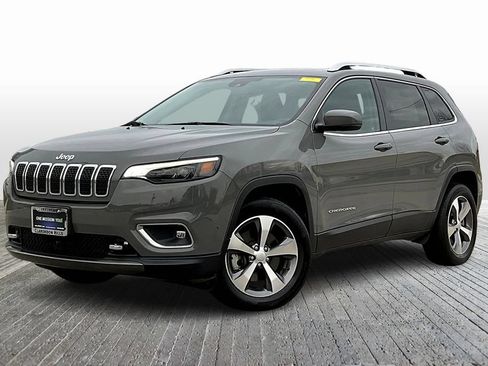 Used 2021 Jeep Cherokee Limited w/ Elite Package AWD/4WD image 2