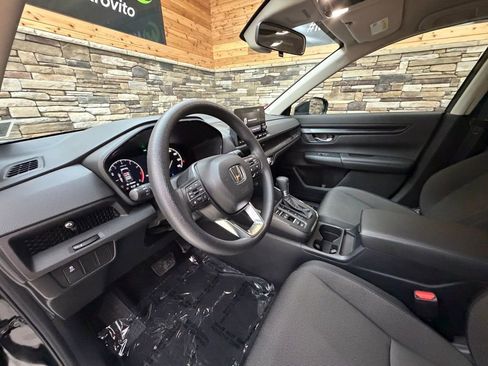 Used 2023 Honda CR-V LX image 10