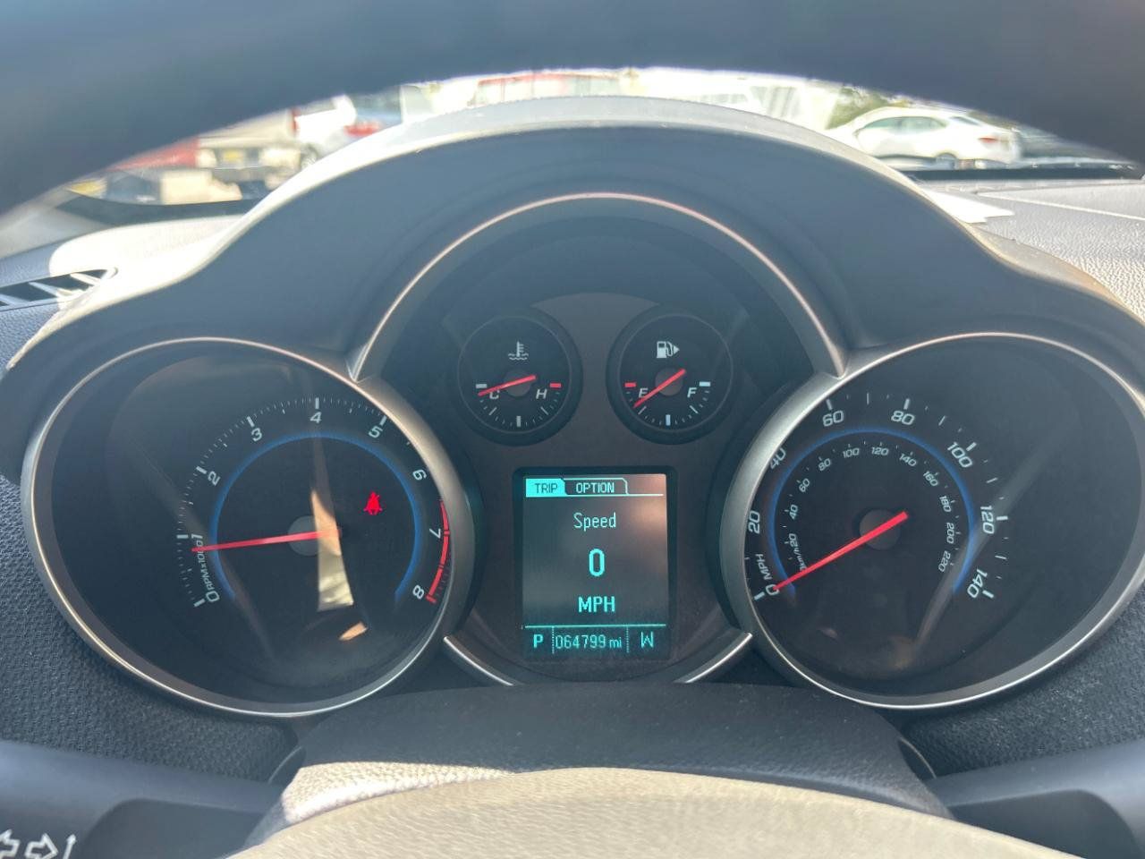 Used 2014 Chevrolet Cruze LT FWD image 14