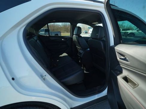 Used 2023 Chevrolet Equinox RS image 22