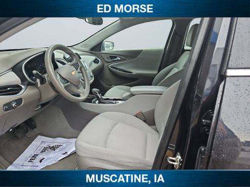 Used 2023 Chevrolet Malibu LT FWD image 13