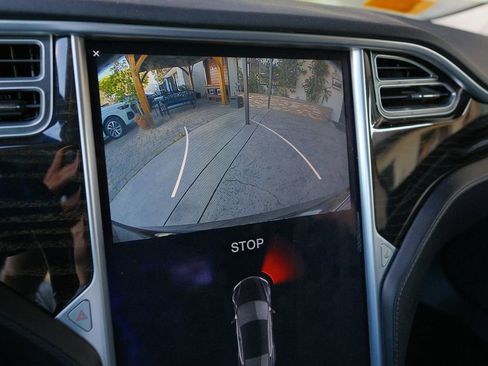 Used 2016 Tesla Model S 75 image 20