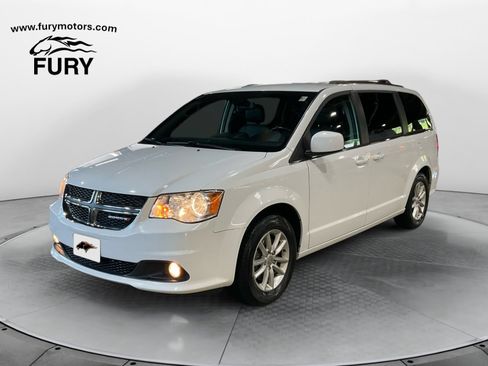 Used 2019 Dodge Grand Caravan SXT FWD image 7