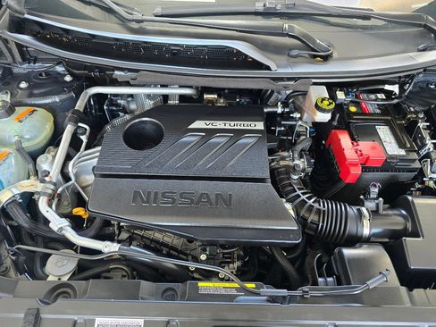 Used 2022 Nissan Rogue S AWD/4WD image 28